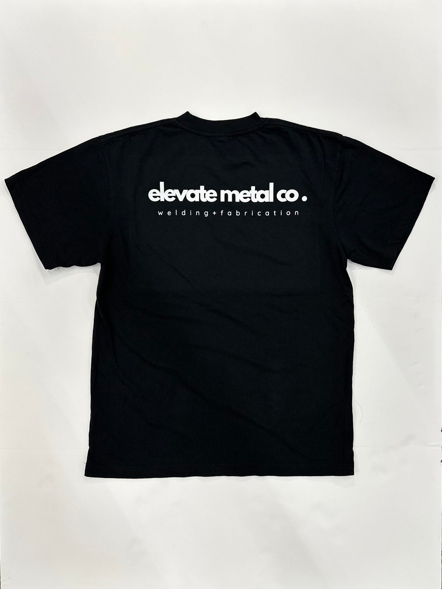 BLACK TEE