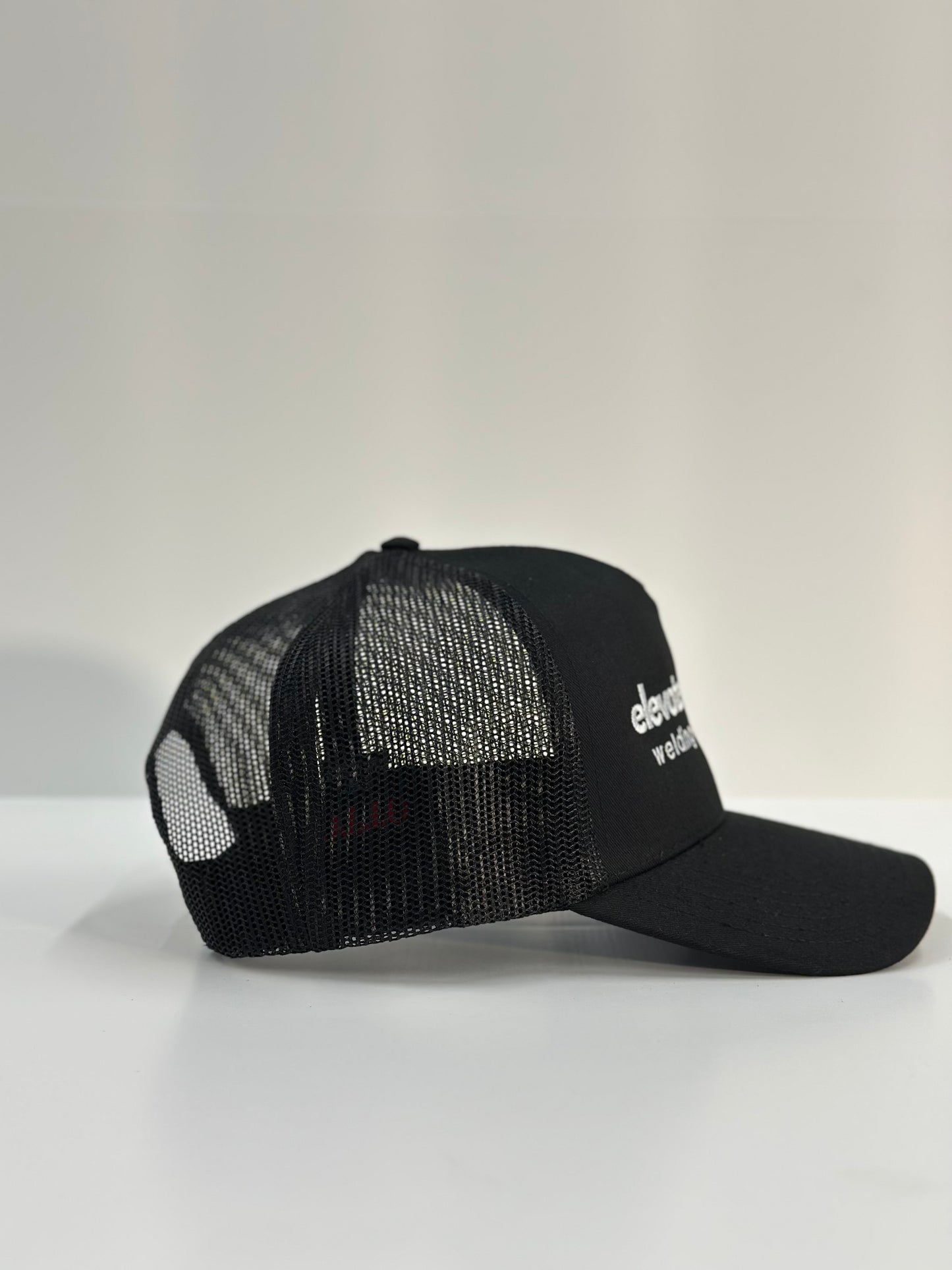 TRUCKER HAT
